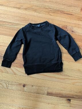Little Bipsy Black Crewneck Sweatshirt 3/4t